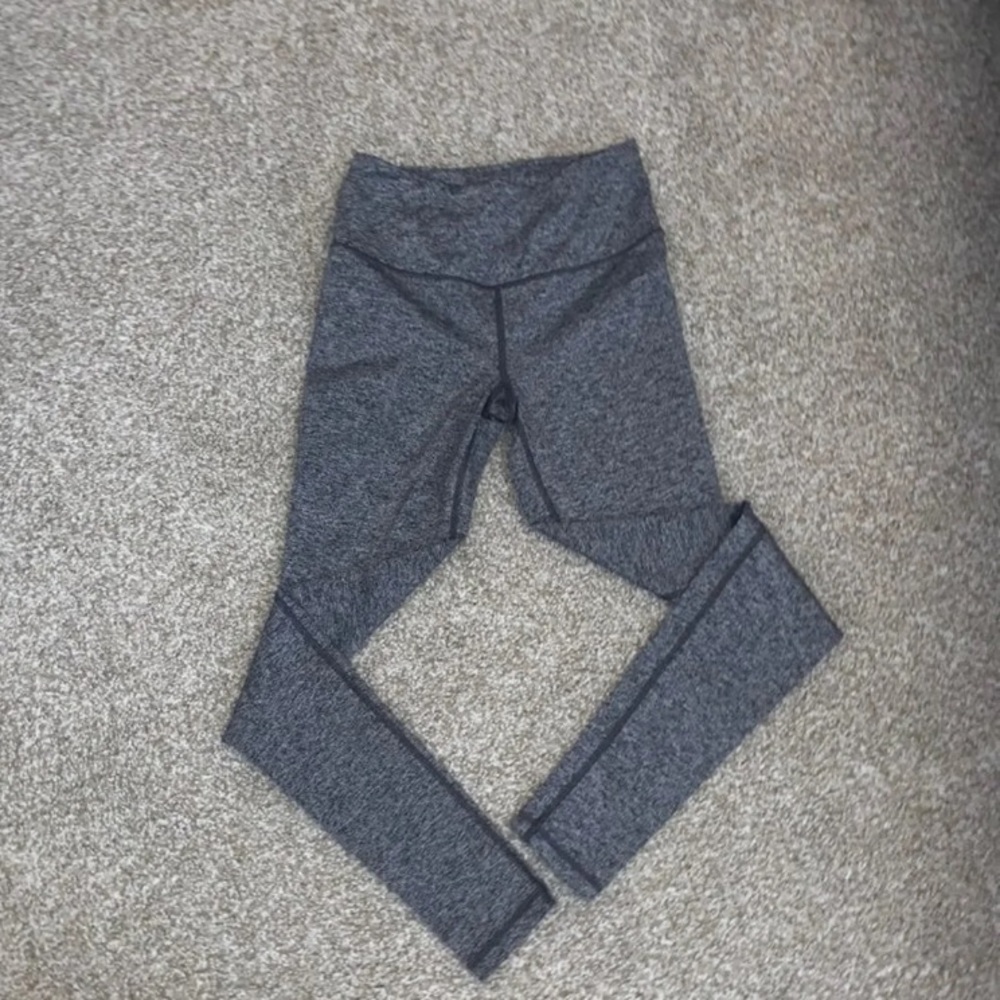 5/$25 Victoria’s secret Leggings